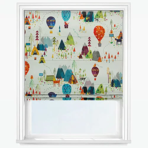 https://postmyblinds.co.uk/hub/blinds/roman-blind/flora-jungle-roman-blind-2.webp