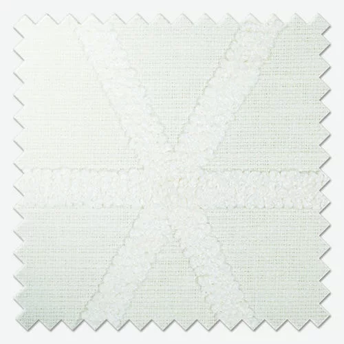 https://postmyblinds.co.uk/hub/blinds/roman-blind/iliana-crystal-roman-blind-4.webp