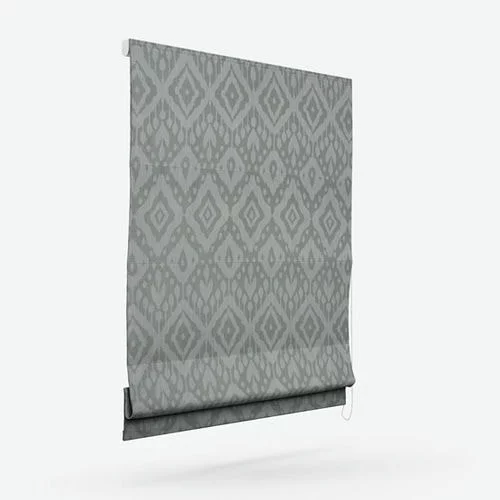 https://postmyblinds.co.uk/hub/blinds/roman-blind/isabel-lead-roman-blind-3.webp