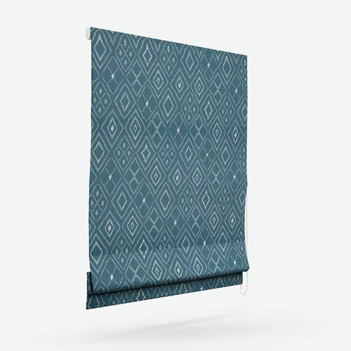 https://postmyblinds.co.uk/hub/blinds/roman-blind/jillian-ocean-roman-blind-3.webp