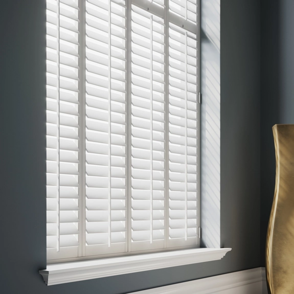 https://postmyblinds.co.uk/hub/blinds/shutter-blind/lantana-silk-white-shutter-blind-3.webp