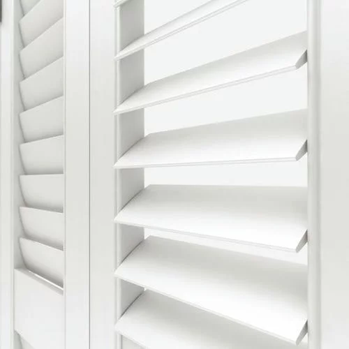 https://postmyblinds.co.uk/hub/blinds/shutter-blind/lantana-vivid-white-shutter-blind-2.webp