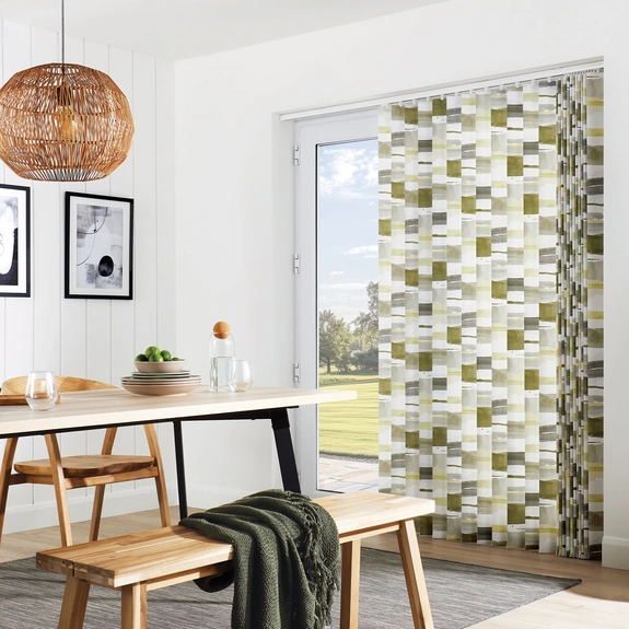 https://postmyblinds.co.uk/hub/blinds/vertical-blind/commo-verde-vertical-blind-5.webp