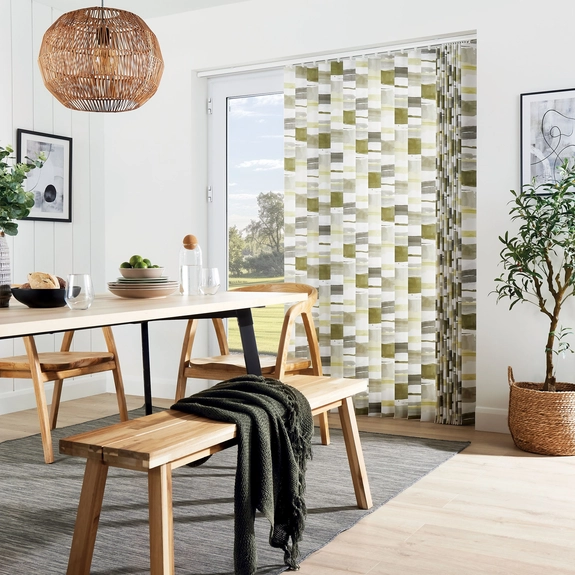 https://postmyblinds.co.uk/hub/blinds/vertical-blind/commo-verde-vertical-blind-7.webp