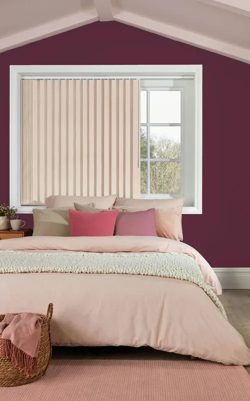 https://postmyblinds.co.uk/hub/blinds/vertical-blind/edbury-nougat-vertical-blind-3.webp
