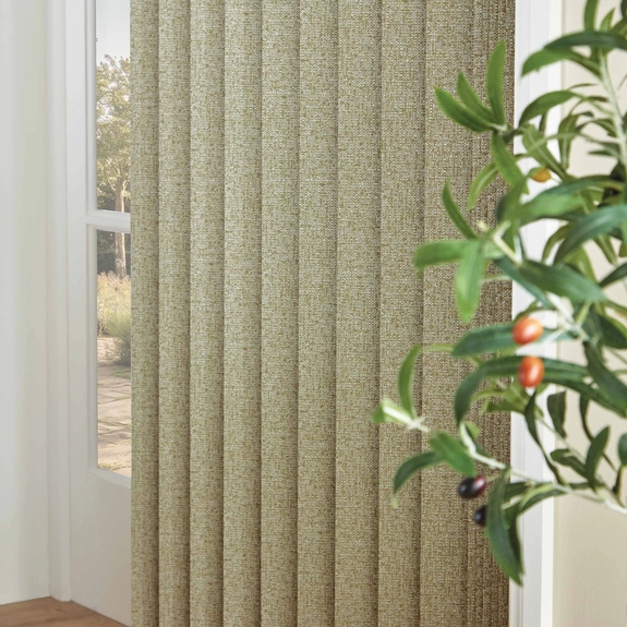 https://postmyblinds.co.uk/hub/blinds/vertical-blind/matrix-blackout-reed-vertical-blind-2.webp