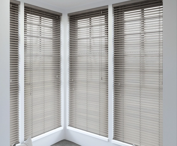 Faux Wood Blinds (11)